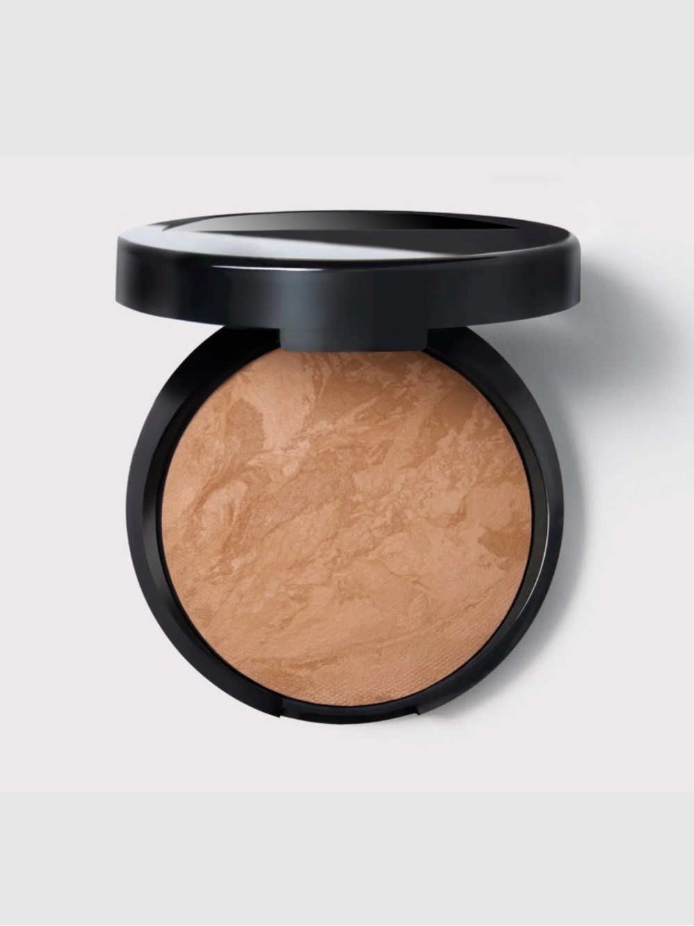 BNIB Laura Geller Baked Balance-n-Brighten Colour Correcting Foundation